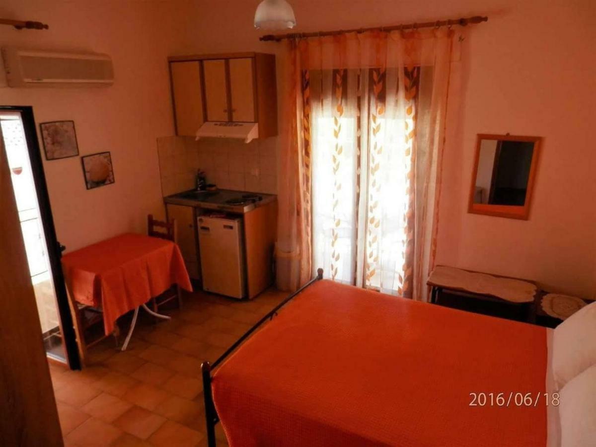 Achilleas Rooms Сивота Экстерьер фото